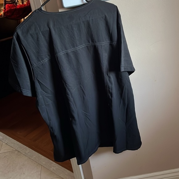 Wonder Wink black plus size stretchy Scrub Top Sz 2X - Picture 10 of 14